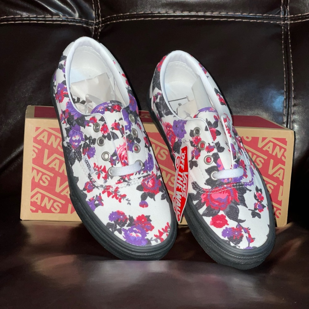 Vans Era Florals Women’s Sneakers NWT